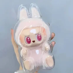 Coque protection peluche style Labubu assis