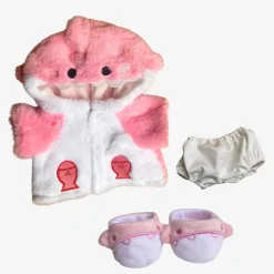 Ours en peluche déguisé en requin