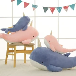 Peluche baleine géante à corne