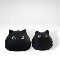 Peluche chat noir passif rondelet