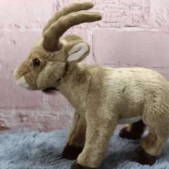 Peluche chèvre de montagne douce câline hiver alpin