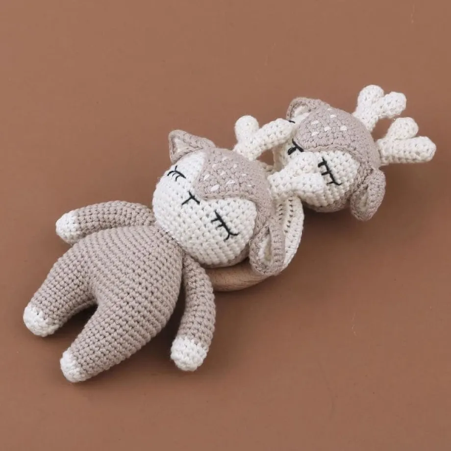 Peluche crochet faon gris
