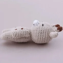 Peluche crochet girafe timide