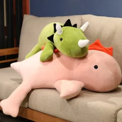 Peluche dinosaure avec crinière et cornes