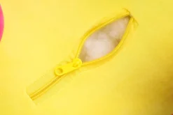 Peluche dinosaure triceratops aux couleurs vives