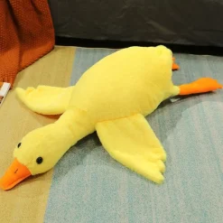 Peluche géante canard aux petites ailes