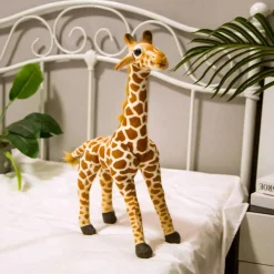 Peluche girafe douce et joyeuse