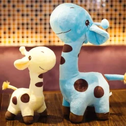 Peluche girafe jaune à la grosse tête