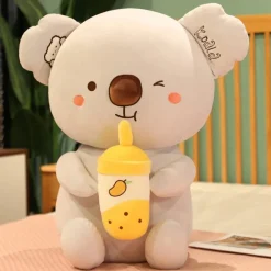 Peluche koala qui boit un bubble tea grenadille