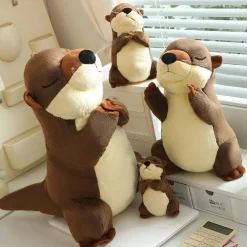 Peluche loutre mignonne à câliner