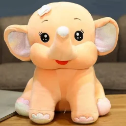 Peluche éléphant grand et mignon