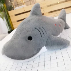 Peluche requin géant doux ami pour enfant marin