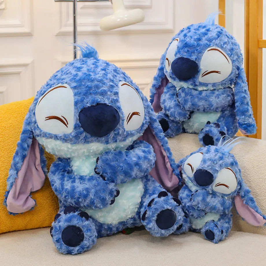 Peluche Stitch moelleuse bleu sourire endormi douce