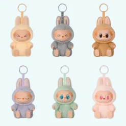 Peluche style Labubu assise velours doux